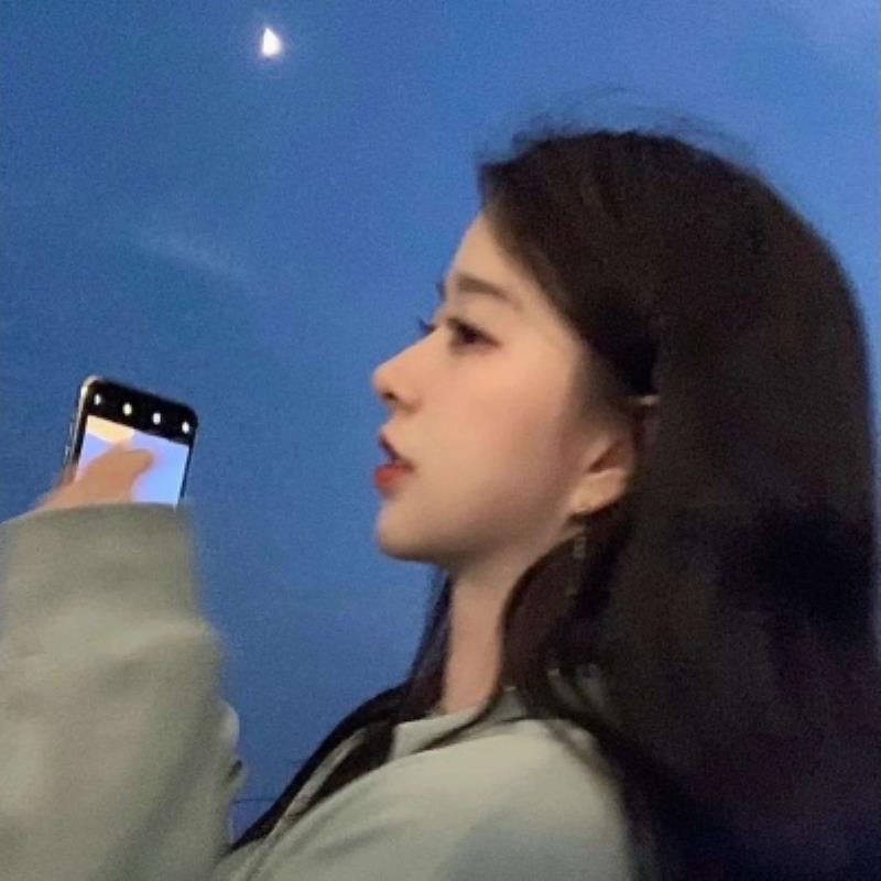 博爾塔拉蒙古美女伴游預(yù)約氣質(zhì)空姐項(xiàng)菁冰