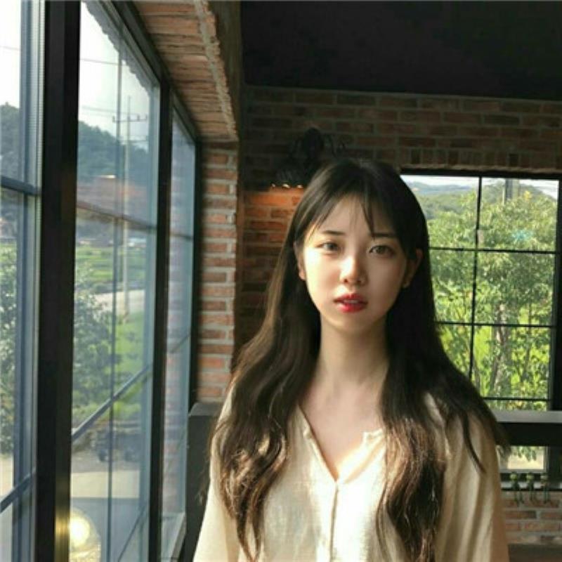 長沙結(jié)女伴旅游氣質(zhì)車模顧凌波