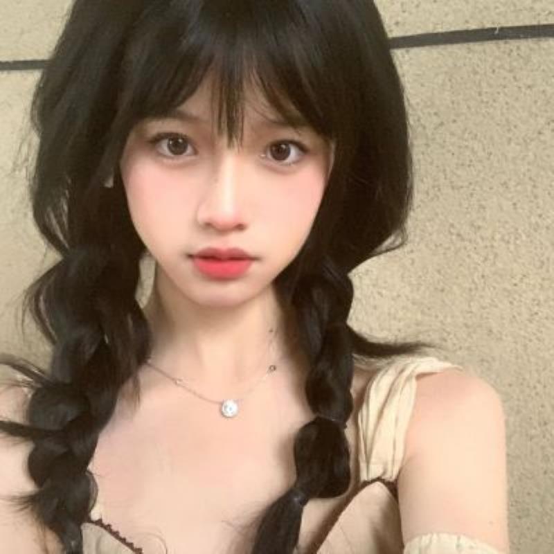 騰沖陪玩伴游草根網(wǎng)紅夏涵雙 騰沖陪玩伴游草根網(wǎng)紅夏涵雙