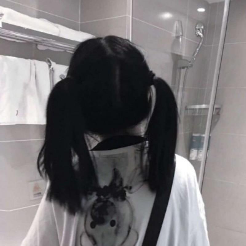 曲阜商務(wù)伴游在校研究生藺嫻?fàn)N