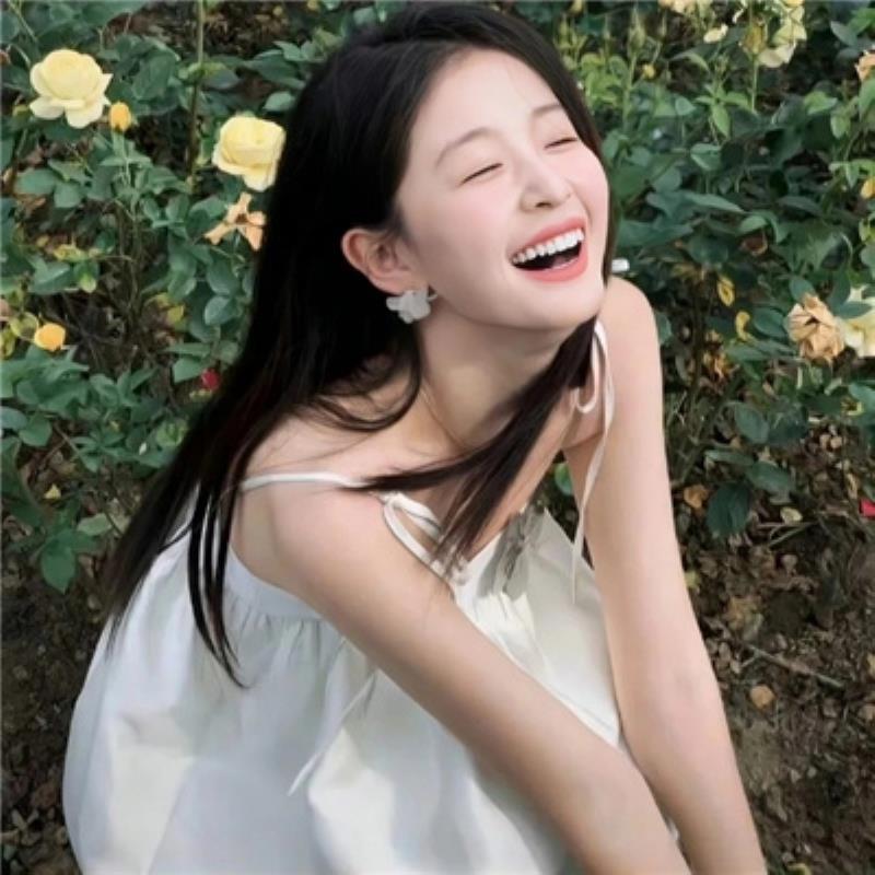 湘潭導(dǎo)游業(yè)務(wù)員余馨琳 湘潭導(dǎo)游業(yè)務(wù)員余馨琳