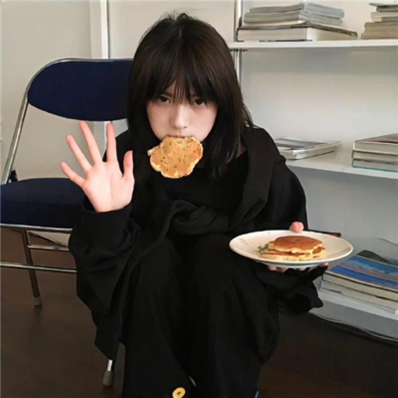 保山結(jié)女伴旅游直播網(wǎng)紅商思玲