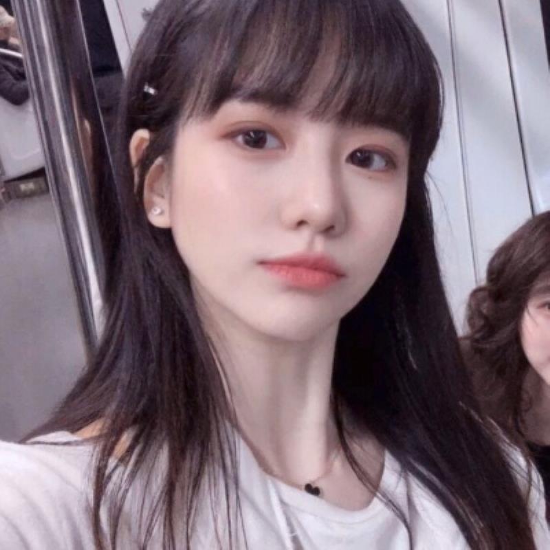 南平陪游女孩內(nèi)容網(wǎng)紅赫連翠柏