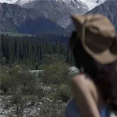 洛陽(yáng)結(jié)女伴旅游圖書(shū)管理員來(lái)炯琳