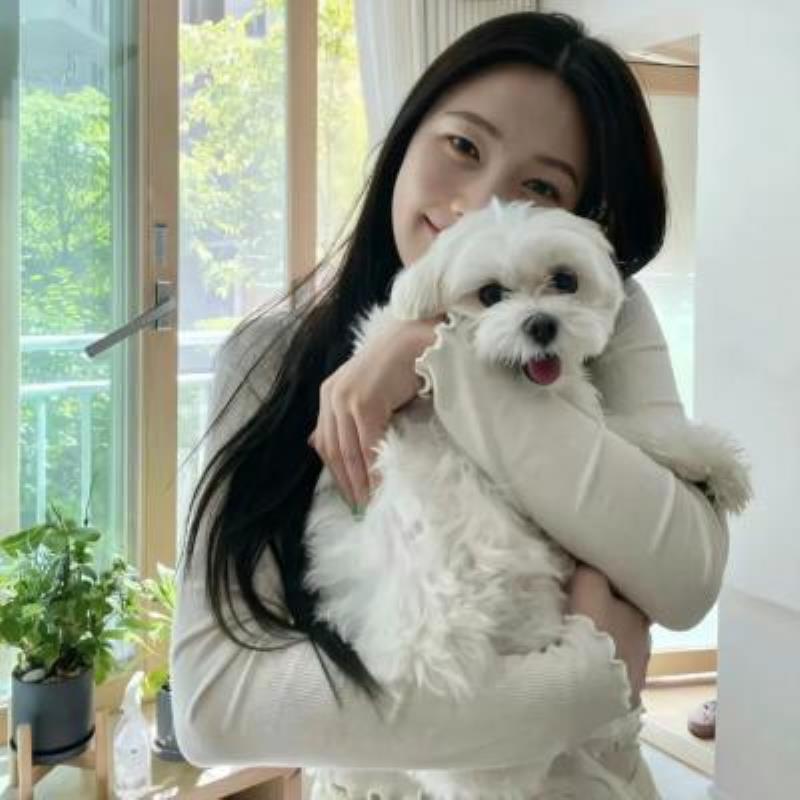 咸陽陪玩攝影師藏恩文