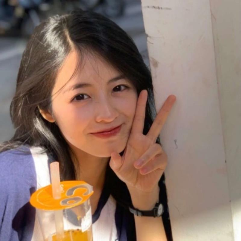 克拉瑪依結(jié)伴游玩文化經(jīng)紀(jì)人賞如菱