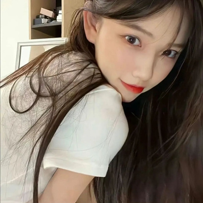 上海結伴游美女空姐公西鶯霞