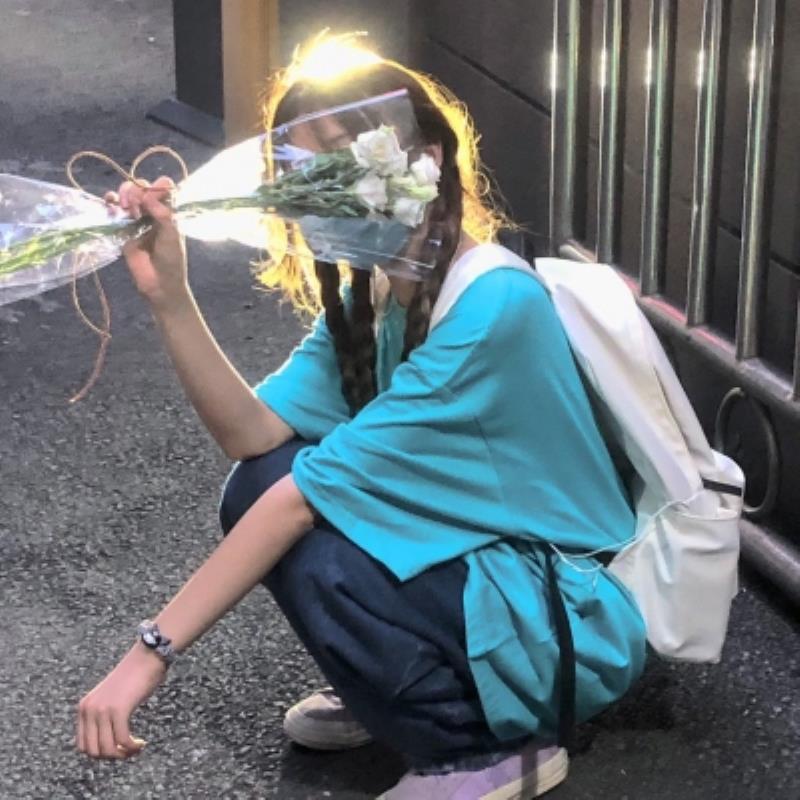 信宜私人伴游女孩售樓MM俎慧沛