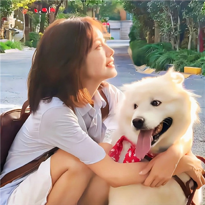 玉林結(jié)伴旅游在讀碩士生舒穆祿紫倩