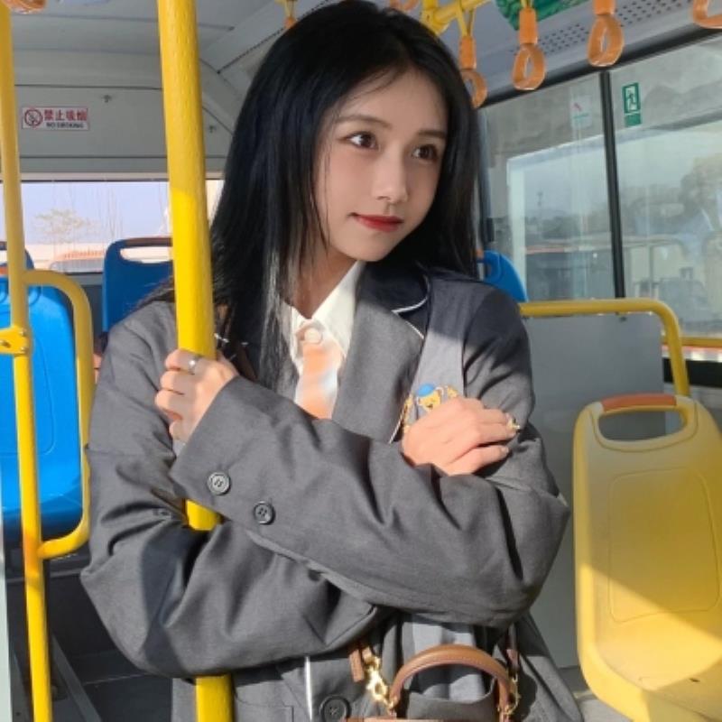 棲霞結(jié)伴旅游接待員畢瑞蓓