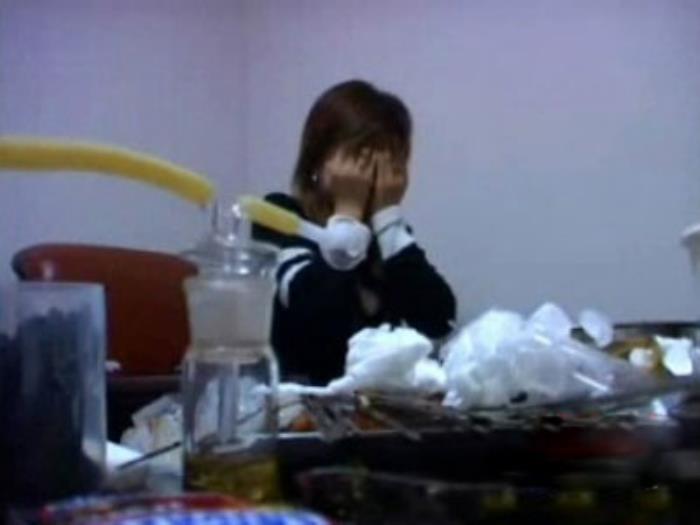 上海伴游學(xué)生白領(lǐng)成噱頭網(wǎng)上一般用假照為了顯示身份(組圖)