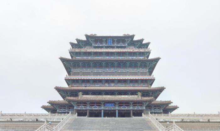 中國(guó)著名的四大名樓，迄今都已千年，而北方僅此一座！