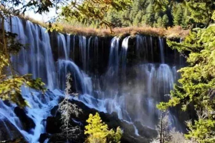 九寨溝僅占1%的美，阿壩州13縣，處處是天堂！