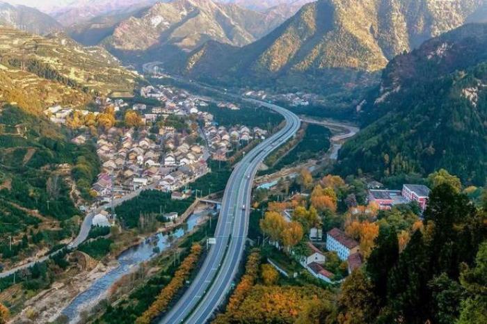 說走就走！西安周邊3個徒步好去處