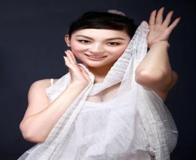 不久前高端商務(wù)女模特個(gè)人招聘獲得一種不一