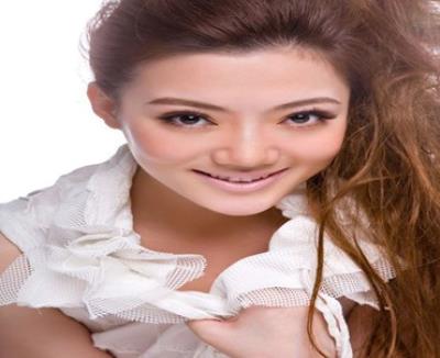 也有一些不一樣的高檔兼職伴游模特，她們的一