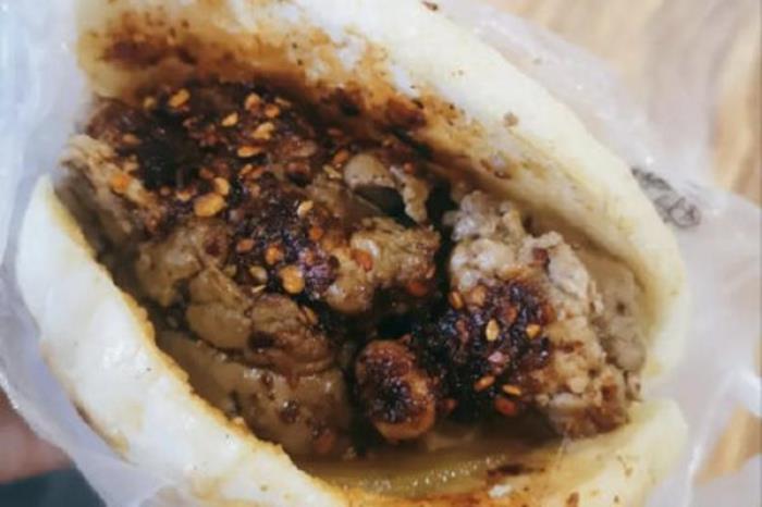 腦夾饃是什么美食 在哪能吃到