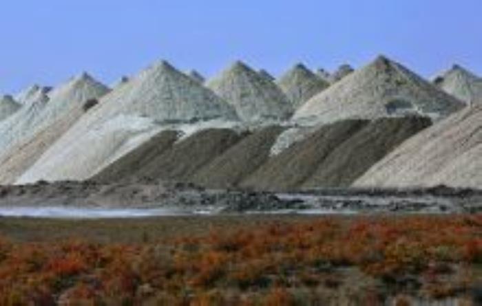 定邊鹽湖風(fēng)景區(qū)陜西景點(diǎn)