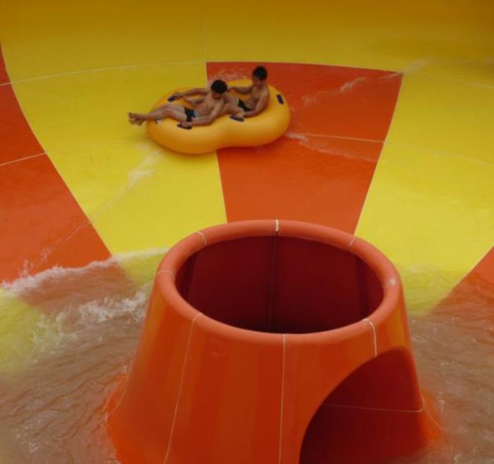 貴安水世界 貴安水世界