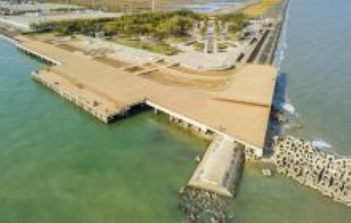 東疆建設(shè)開(kāi)發(fā)紀(jì)念公園天津景點(diǎn)