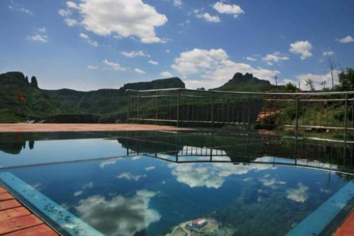 沙河市桃花源風(fēng)景區(qū) 沙河市桃花源風(fēng)景區(qū)