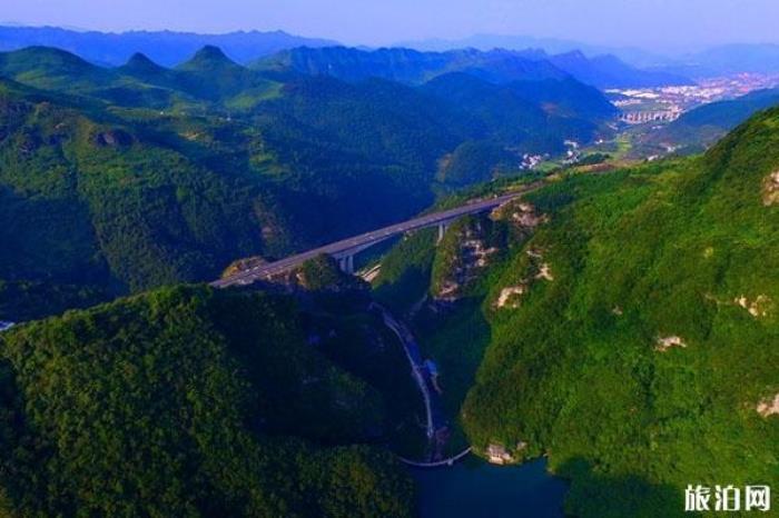 貴州龍架山森林公園