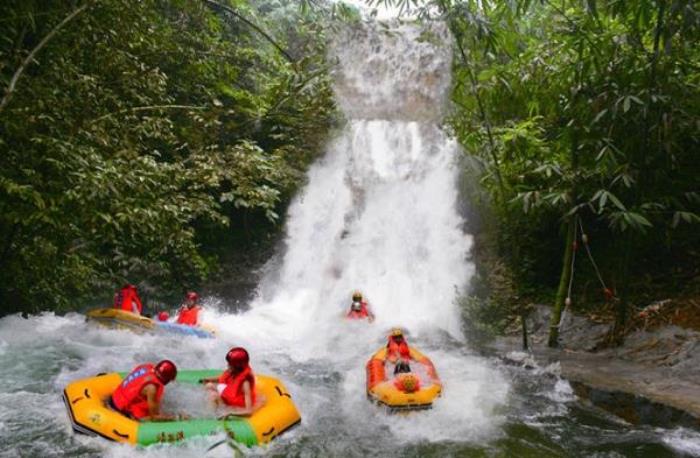 清遠(yuǎn)清泉灣漂流 清遠(yuǎn)清泉灣漂流