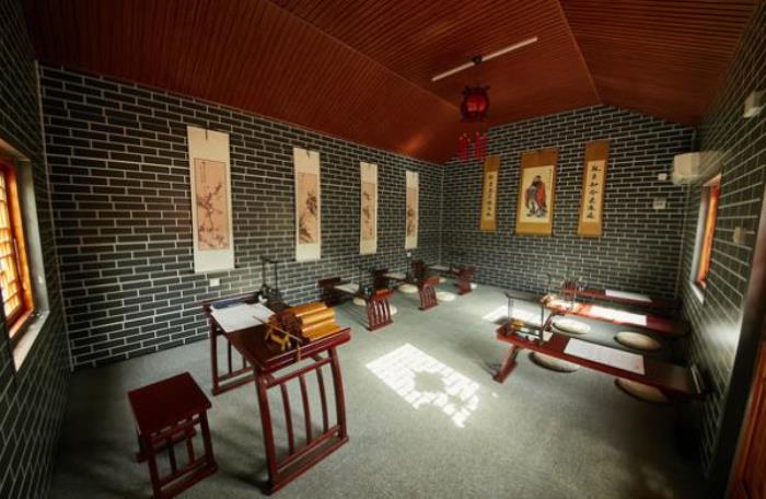 星期8古鎮(zhèn) 星期8古鎮(zhèn)