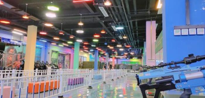 夢幻樂園-江城Style（原武漢動力風(fēng)暴汽車夢幻樂園）