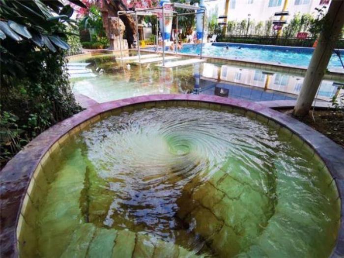 青州江南溫泉度假村