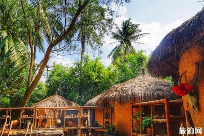 椰田黎苗風(fēng)情村 椰田黎苗風(fēng)情村