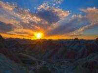 永登縣苦水鎮(zhèn)丹霞自駕游營地甘肅景點