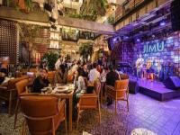 私人伴游邀請??，我在上收到一個請求，申請來自一個的大胡子男人