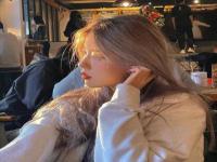 濰坊陪玩學(xué)生車模云思文